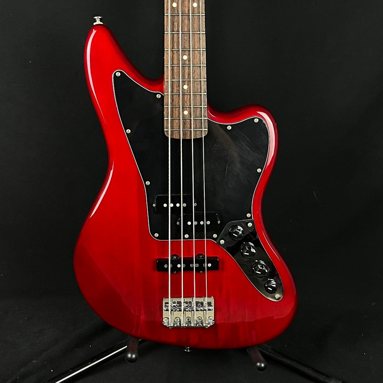 Squier Jaguar Bass Special