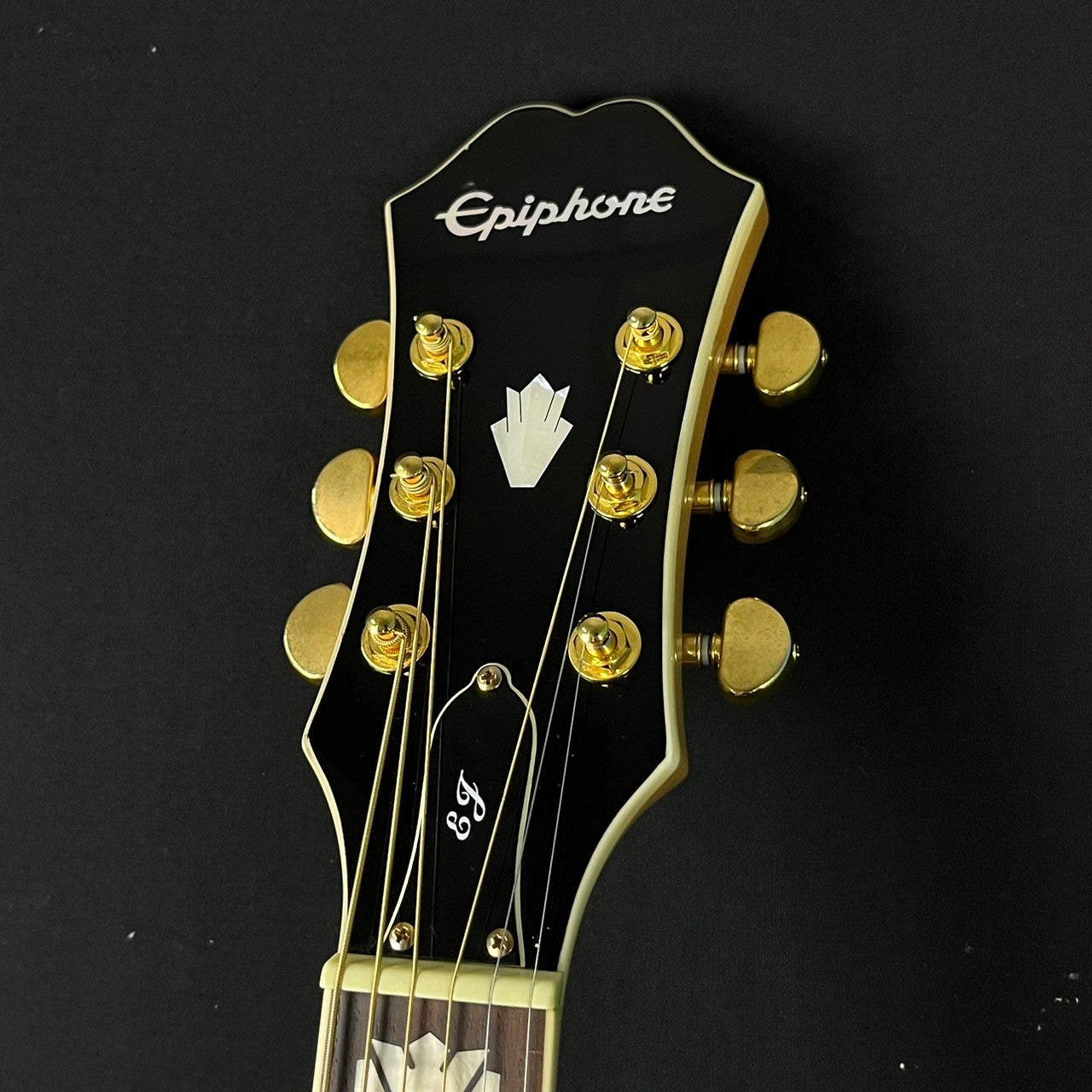 Epiphone EJ-200CSE