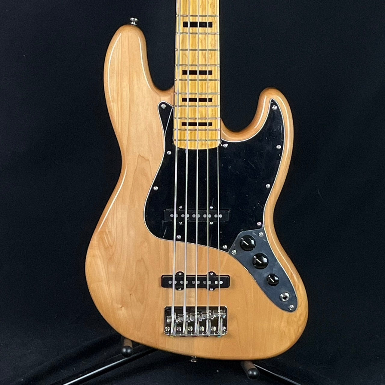 Squier Classic Vibe 70s Jazz Bass V