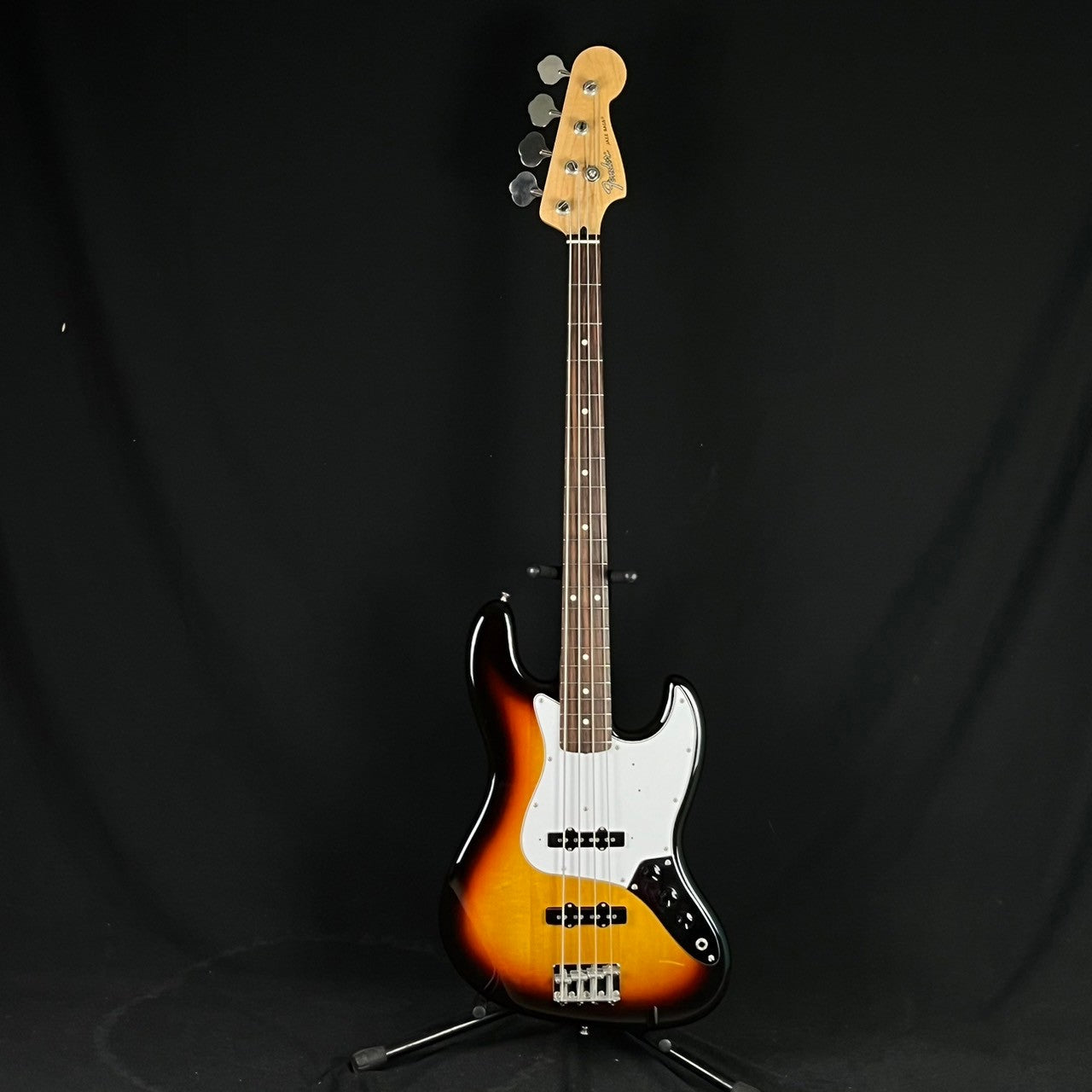 Fender Japan Standard Jazz Bass