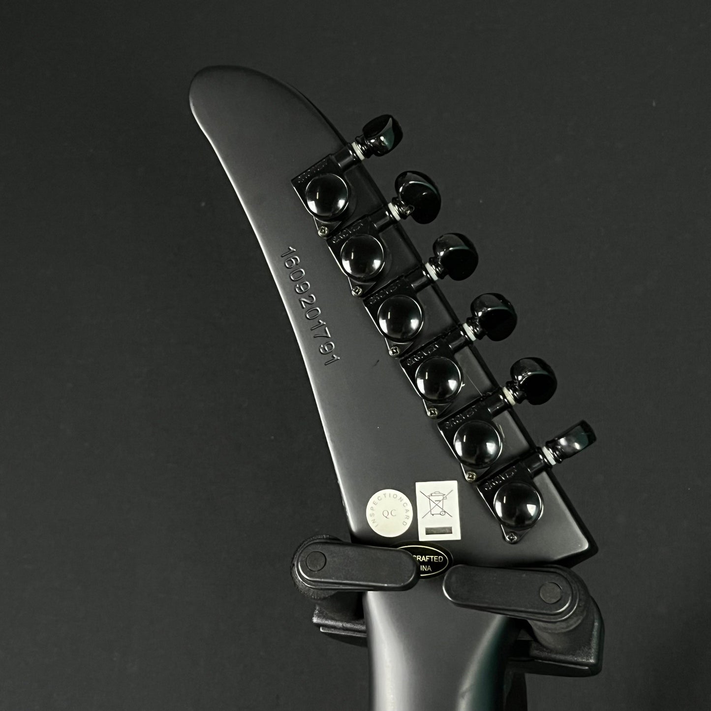 Epiphone 1958 Goth Explorer