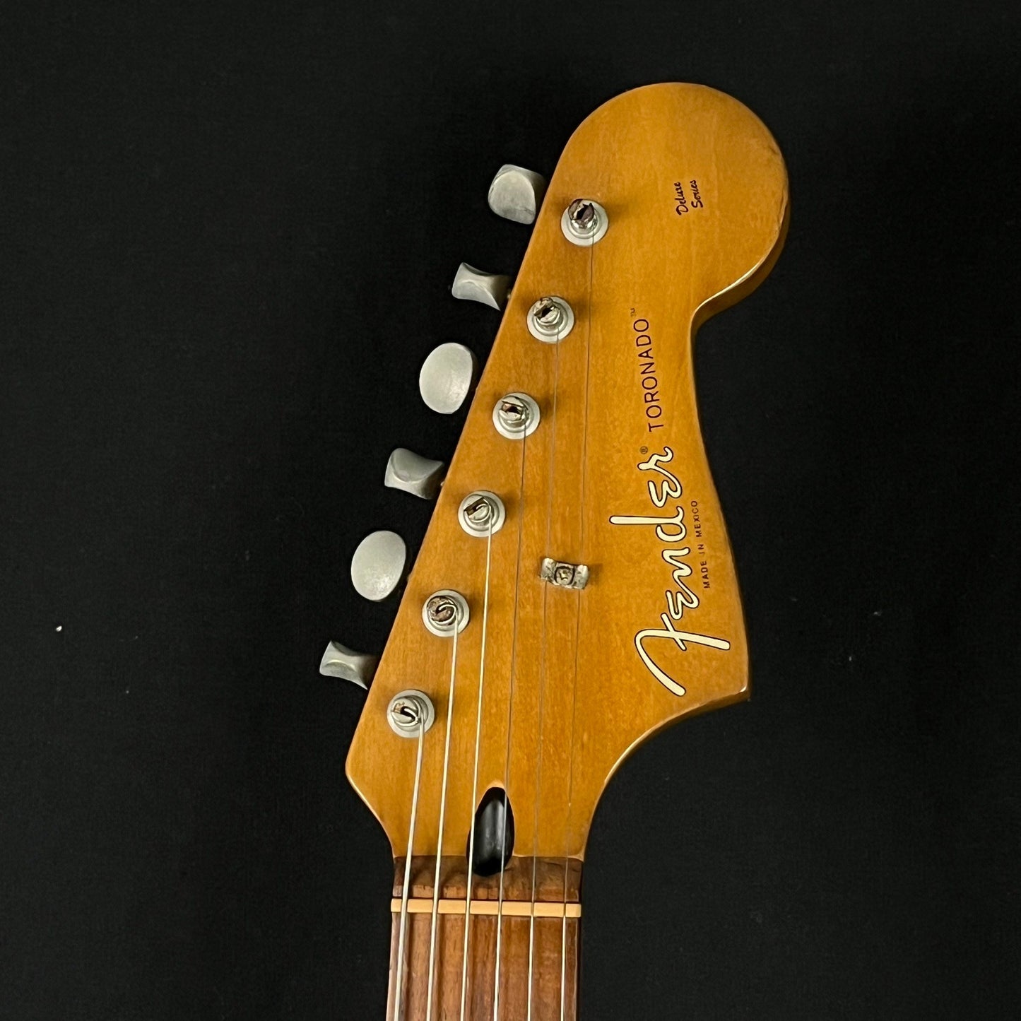 Fender Deluxe Series Toronado 1998