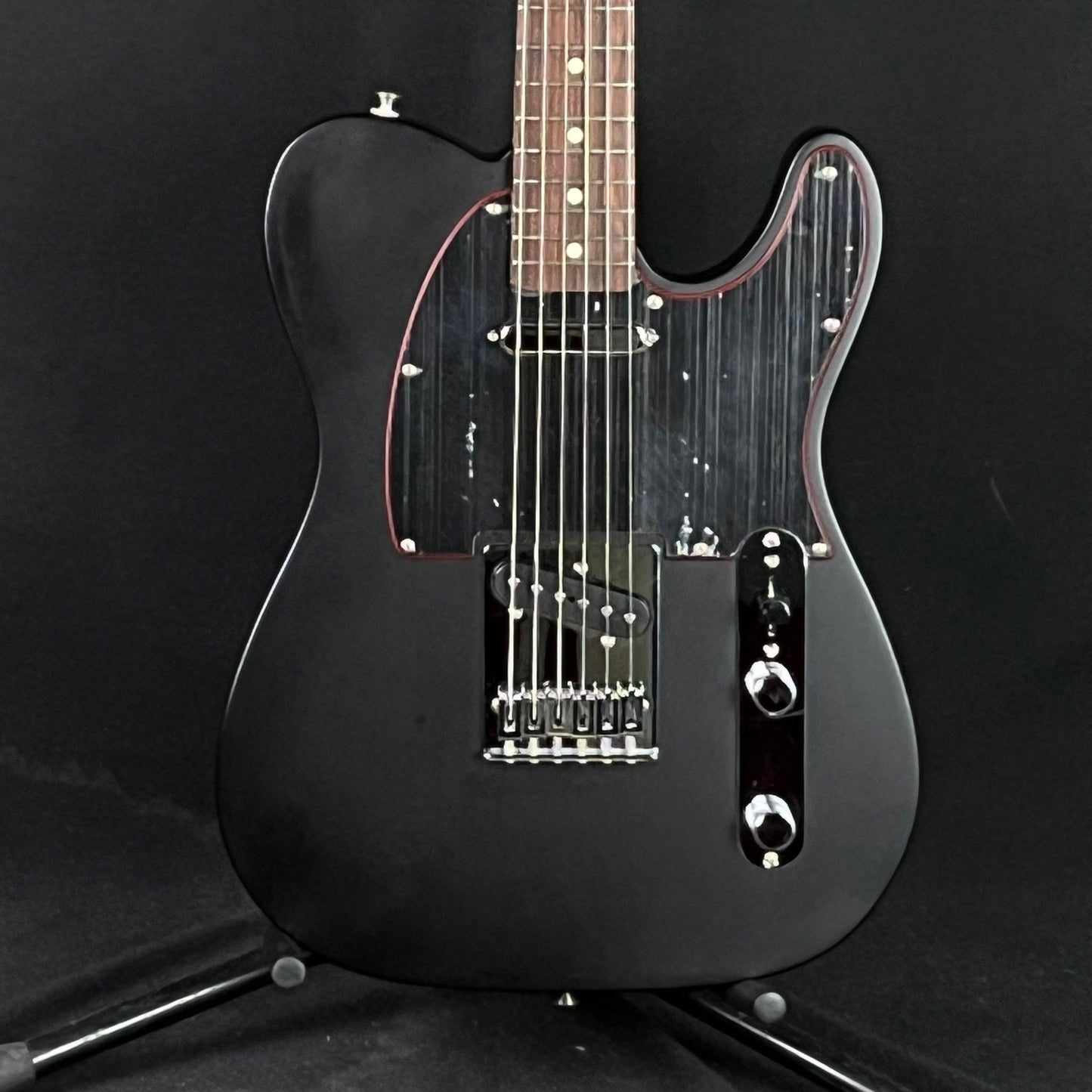 Fender Special Edition Noir Telecaster