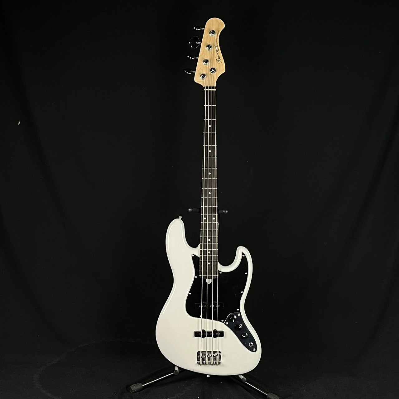 Bacchus BJB-1R Jazz Bass