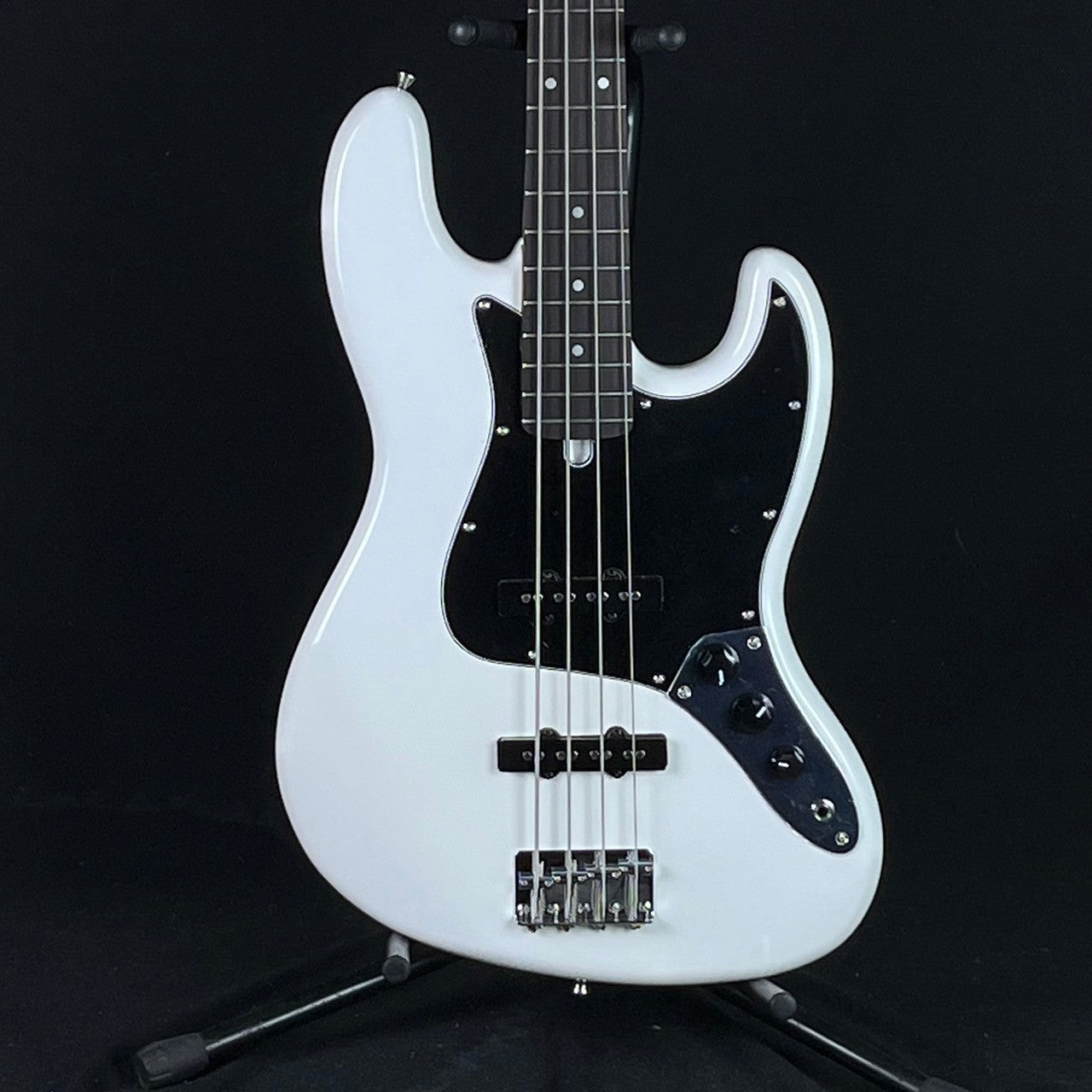 Bacchus BJB-1R Jazz Bass