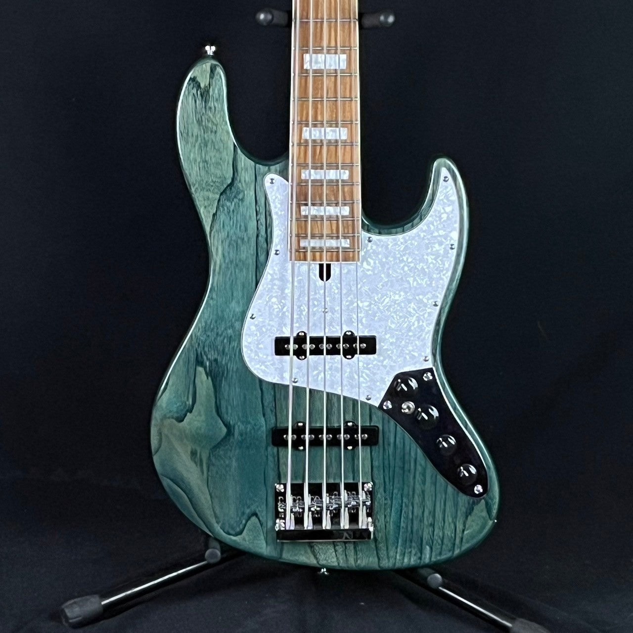 Bacchus WL5-Ash Bass