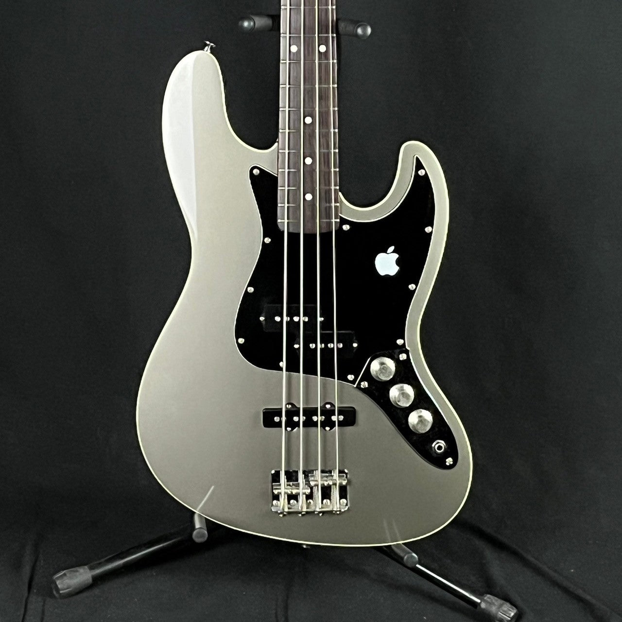 Fender Japan Aerodyne Jazz Bass 2012