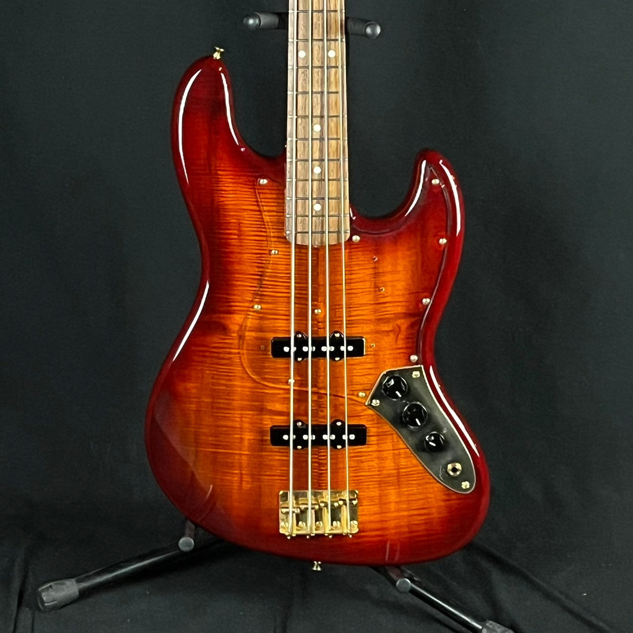 Fender Japan Flame KOA Top Jazz Bass 2013