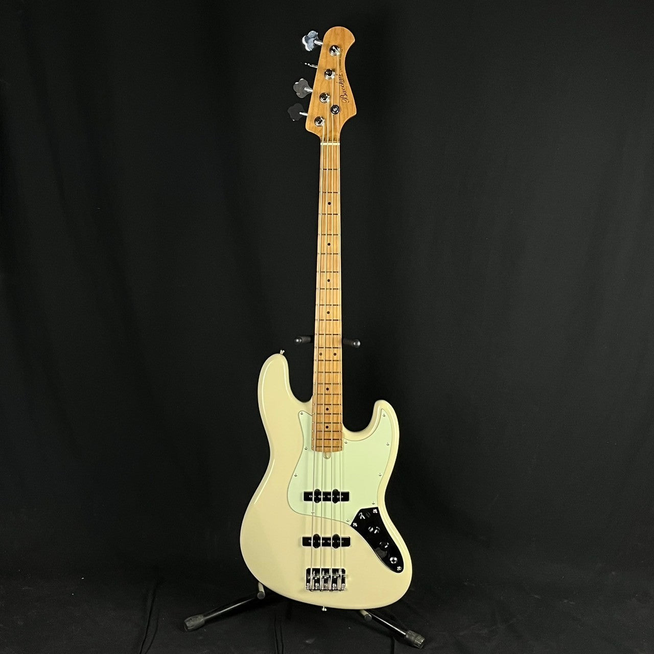 Bacchus Jazz Bass