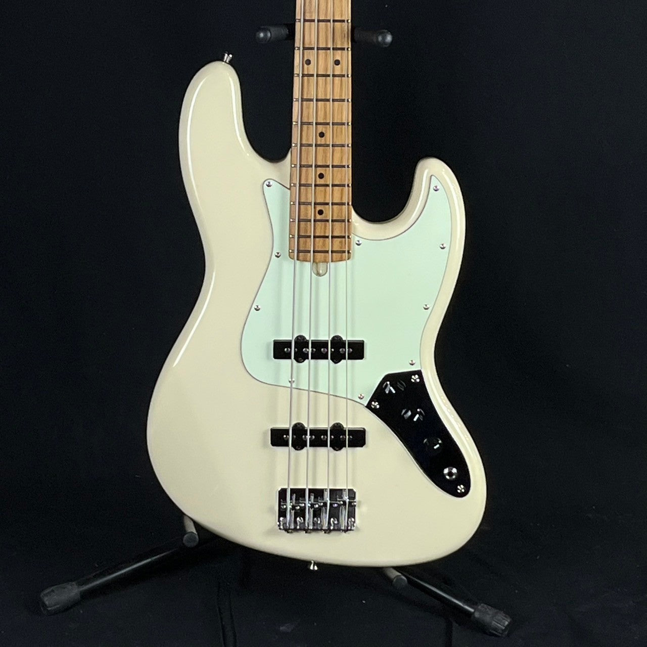 Bacchus Jazz Bass