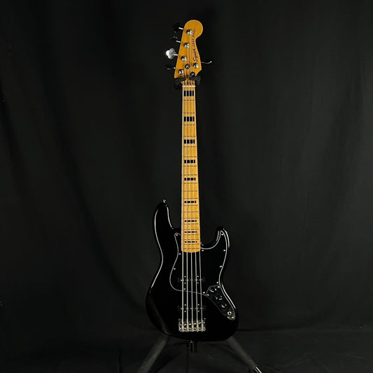 Squier Classic Vibe 70s Jazz Bass V