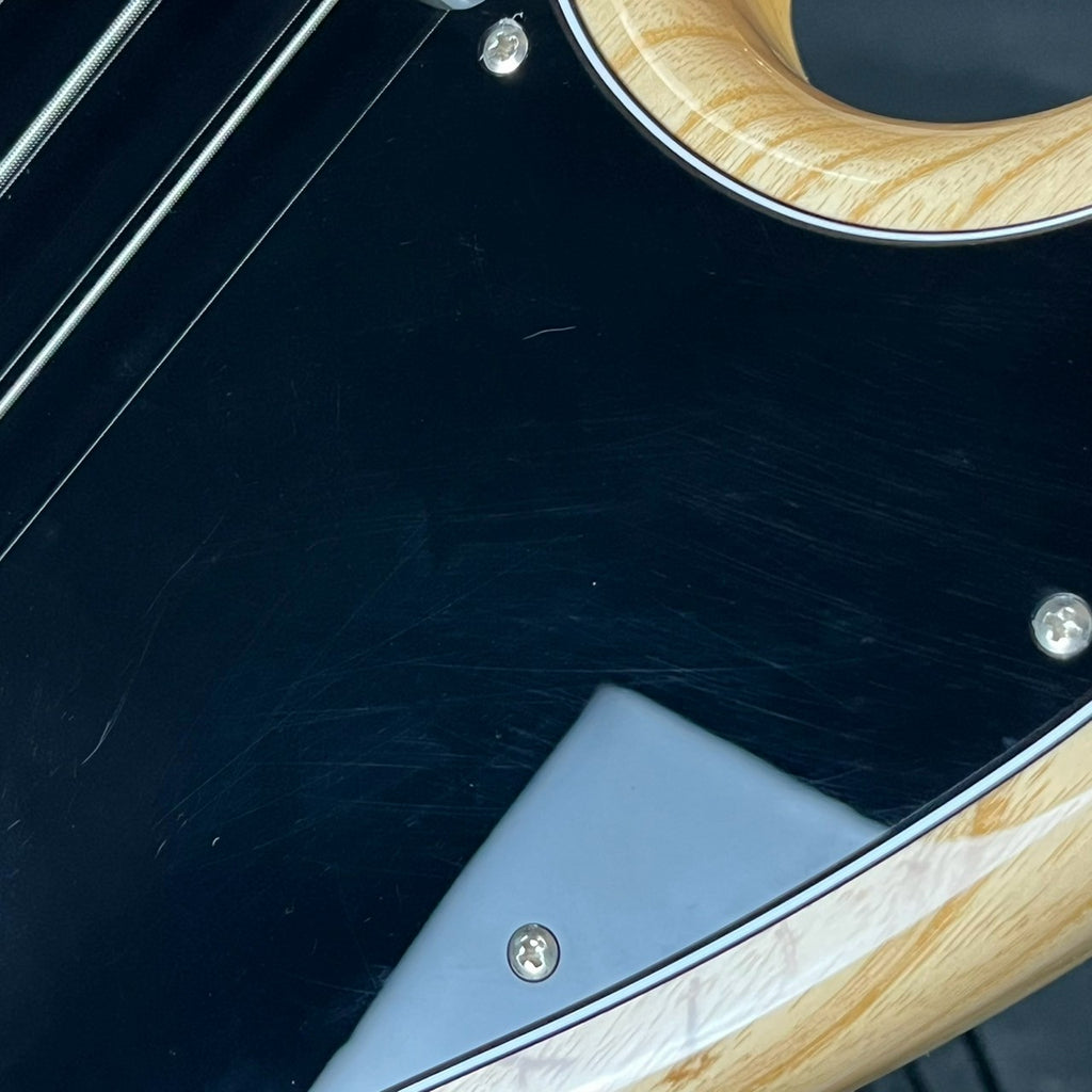 Fender Japan Traditional II 70s Jazz Bass 2023