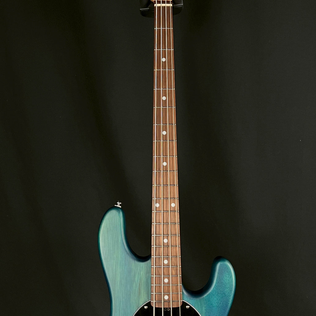 Sterling SUB Series String Ray 4