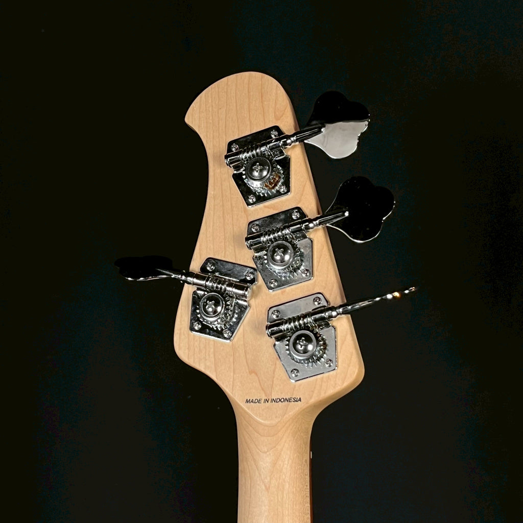 Sterling SUB Series String Ray 4