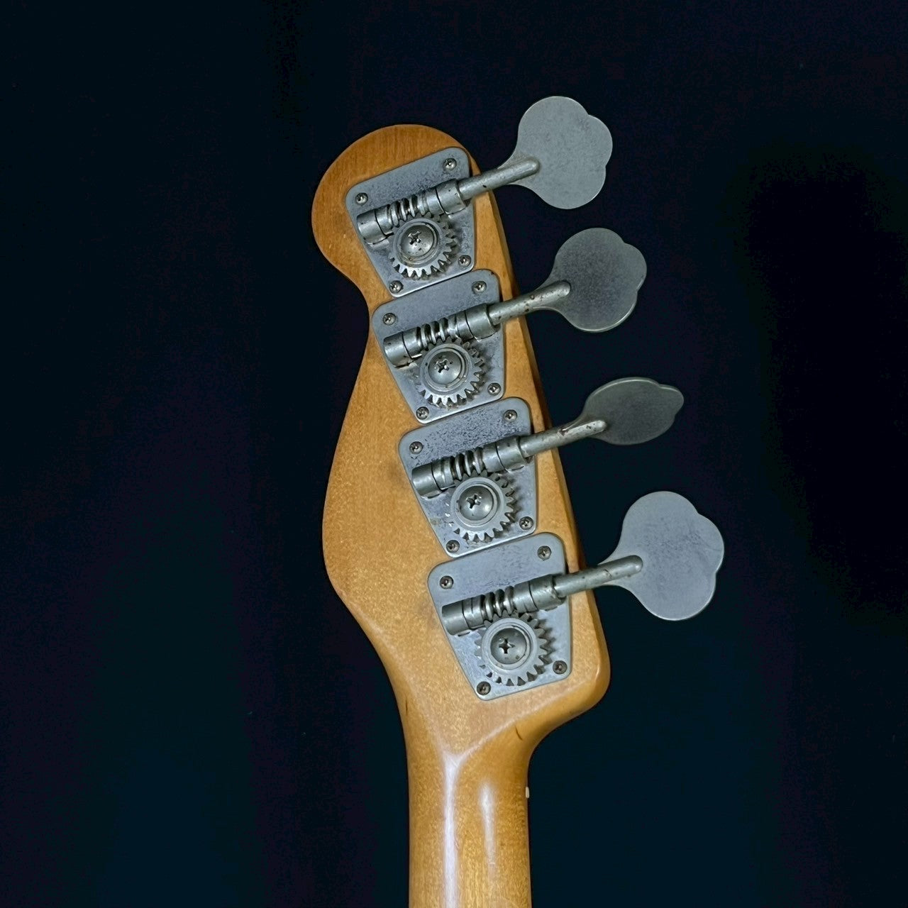 Bacchus Japan BJB-98 JIRO Jazz Bass | UNISOUND BANGKOK กีตาร์ไฟฟ้า