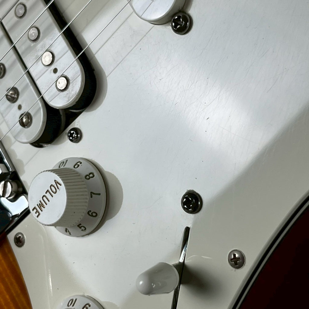 Fender Standard Stratocaster Plus Top Floyd Rose