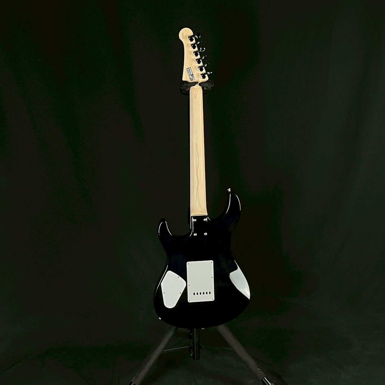 YAMAHA PAC212VFM