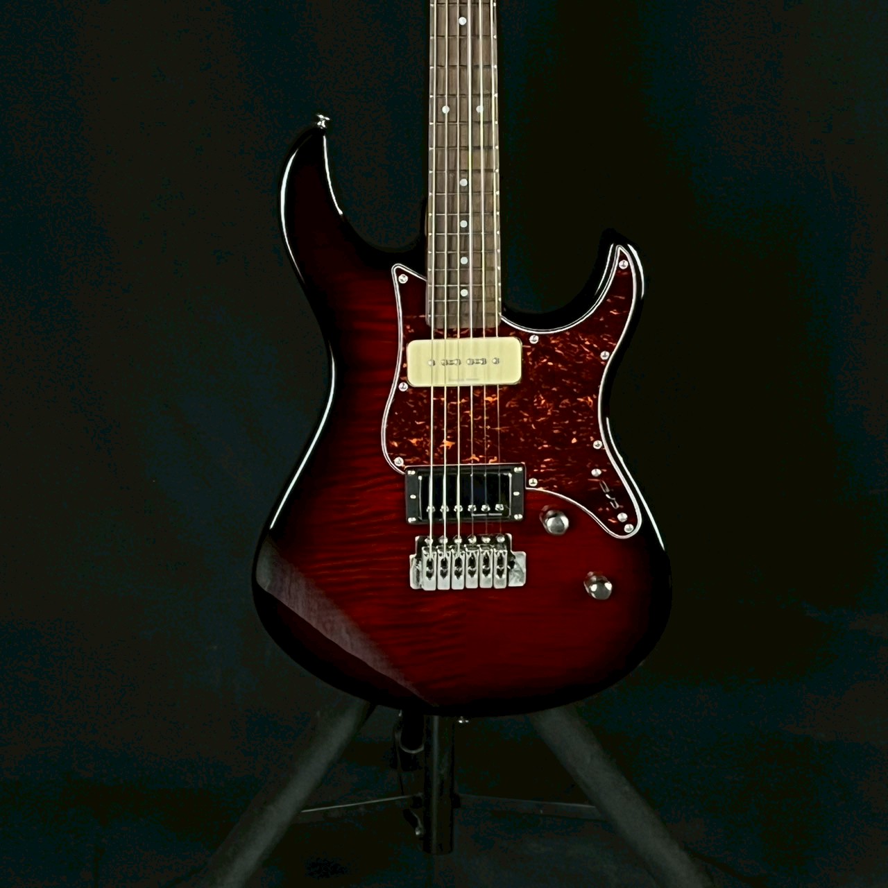 YAMAHA PAC611VFM