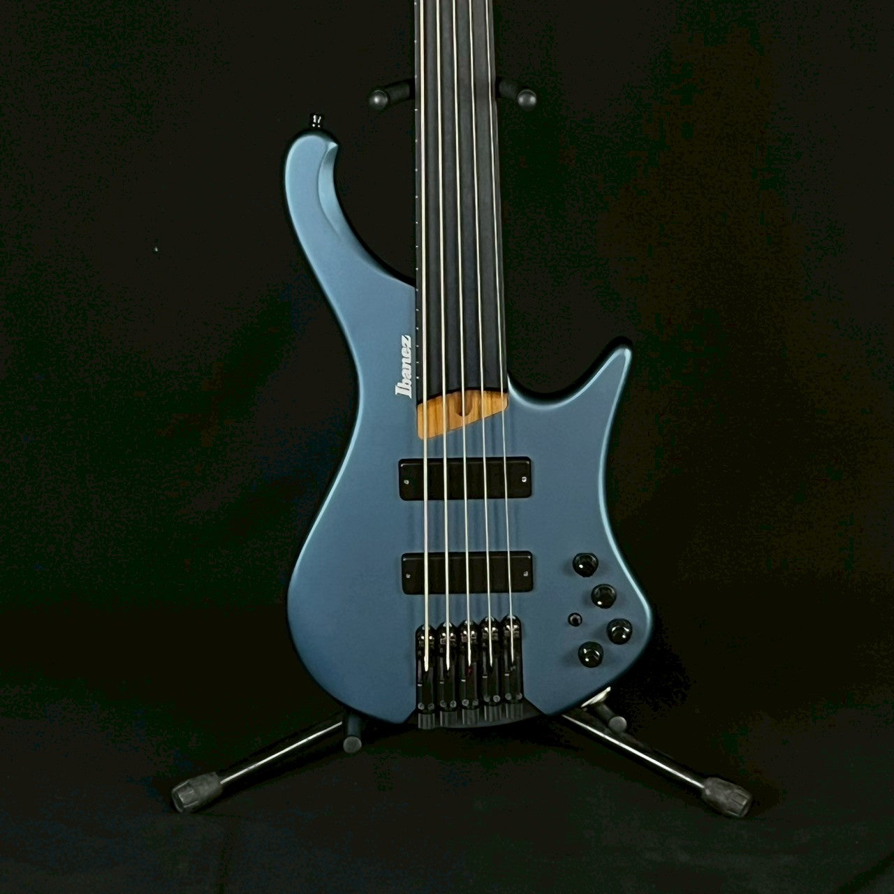 Ibanez EHB1005F Fretlees