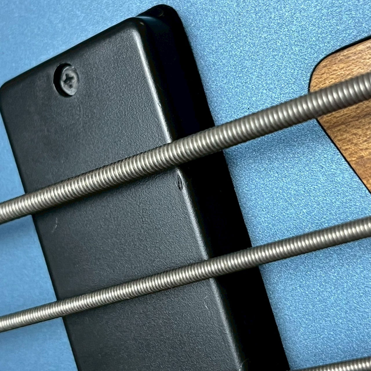 Ibanez EHB1005F Fretlees