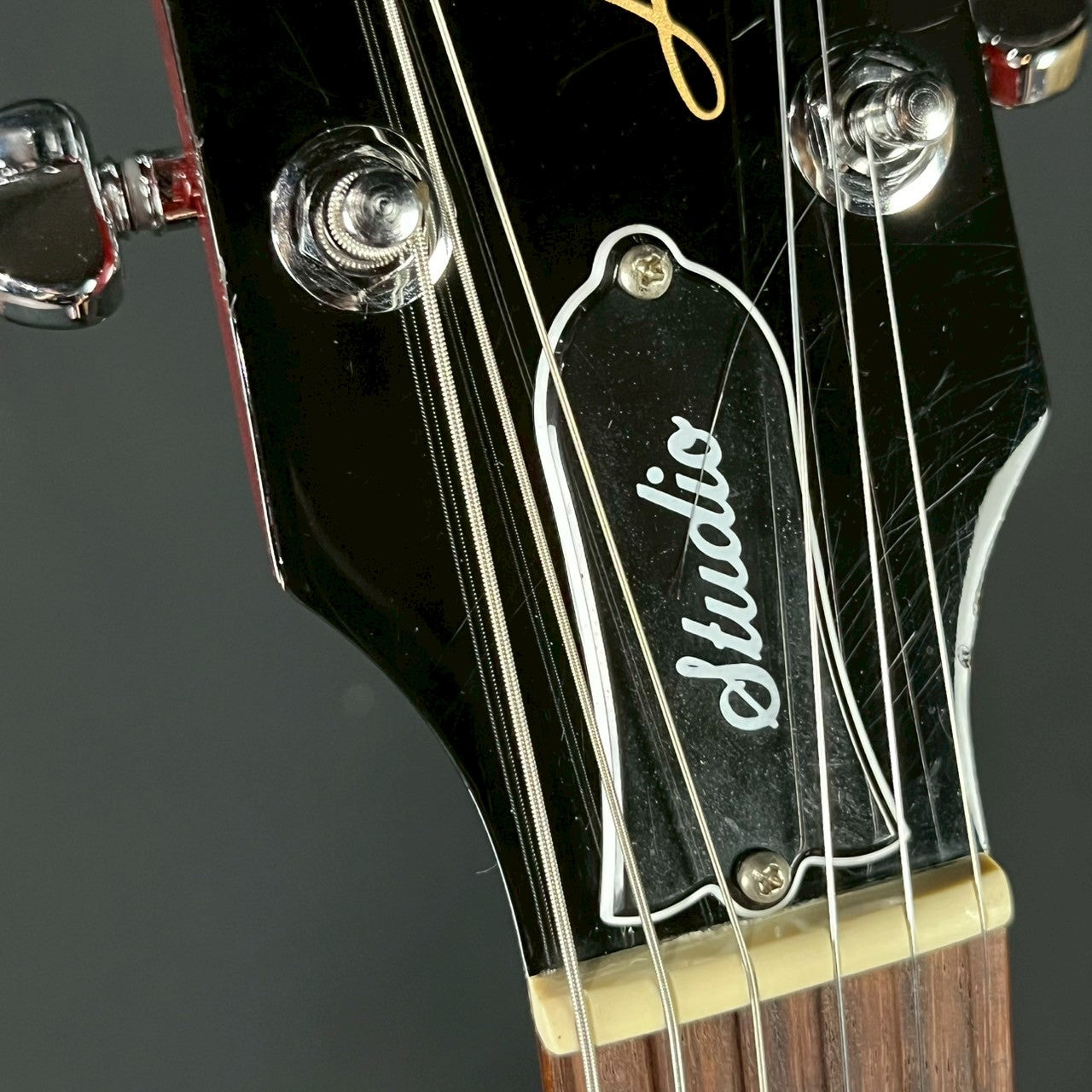 Gibson Les Paul Studio 2023