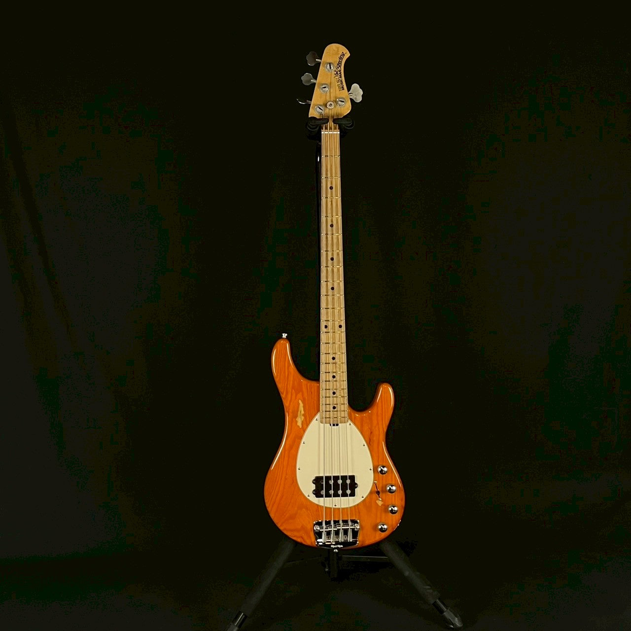 MUSIC MAN USA Sterling bass ( Trussrod Not working )