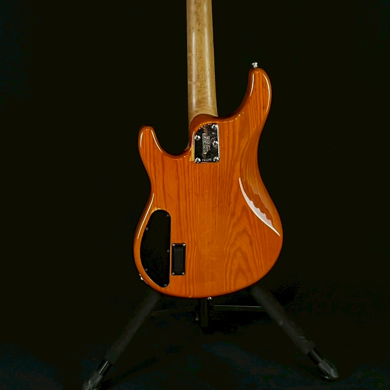 MUSIC MAN USA Sterling bass ( Trussrod Not working )