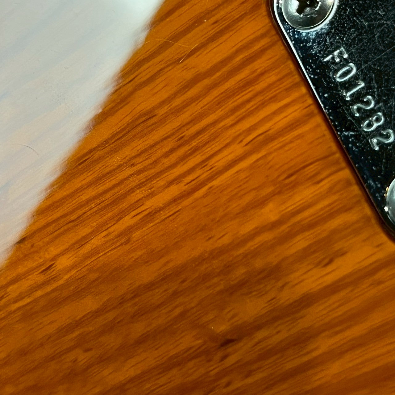 MUSIC MAN USA Sterling bass ( Trussrod Not working )
