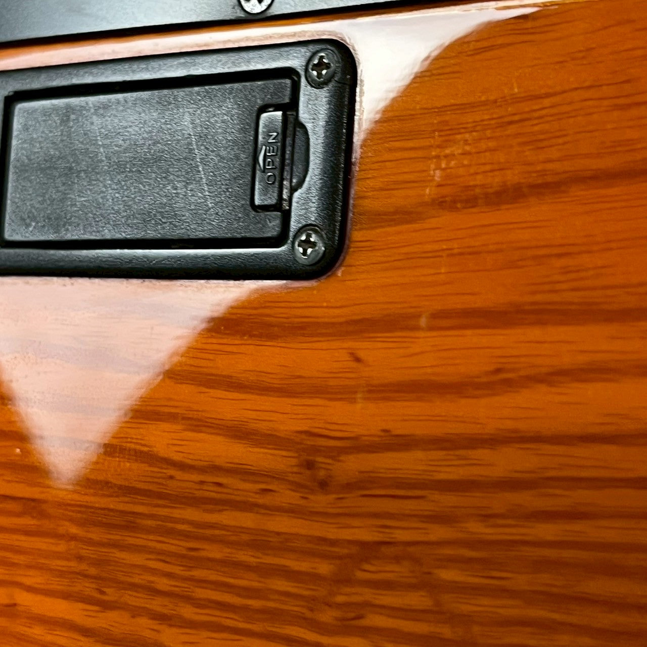 MUSIC MAN USA Sterling bass ( Trussrod Not working )