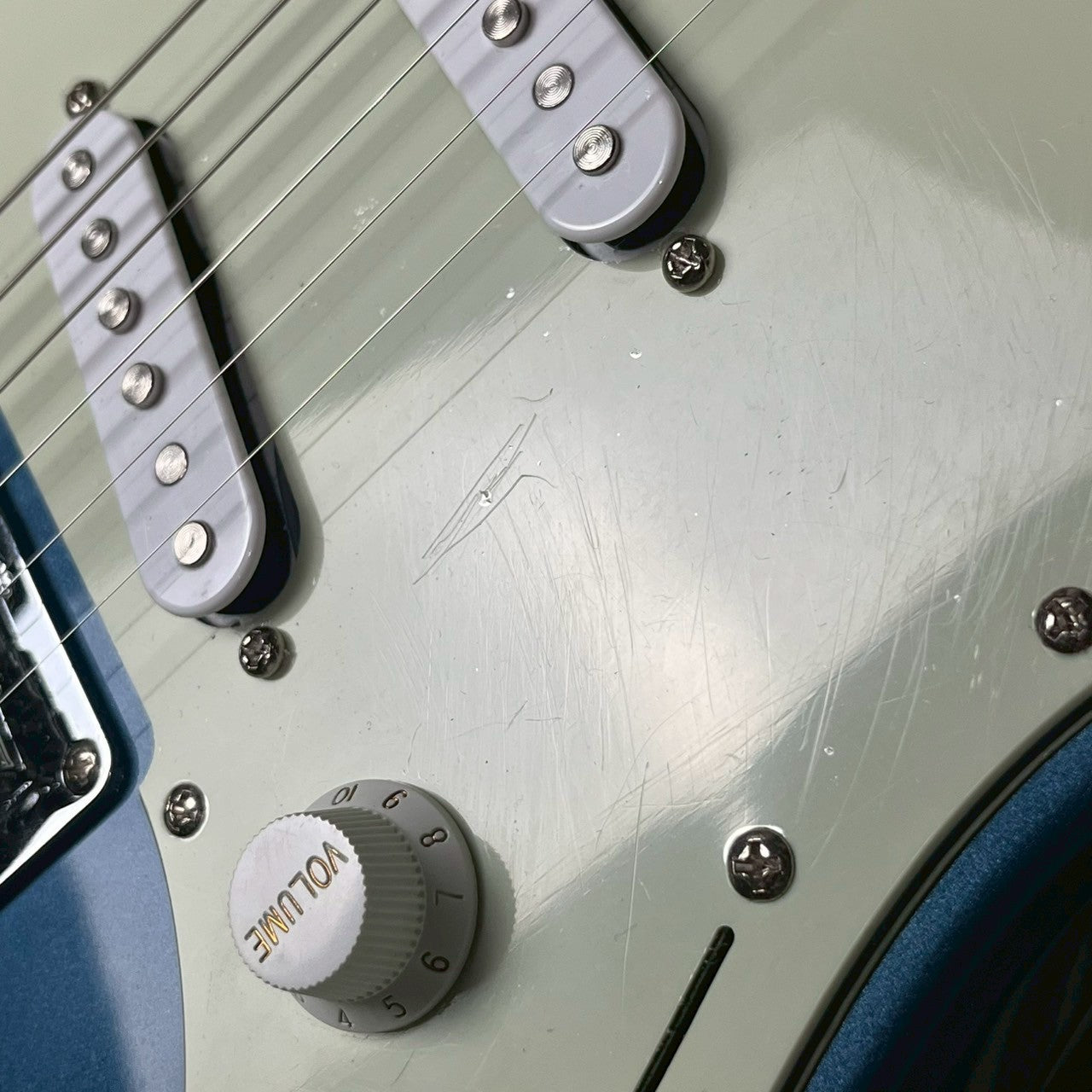 Ibanez AZES31