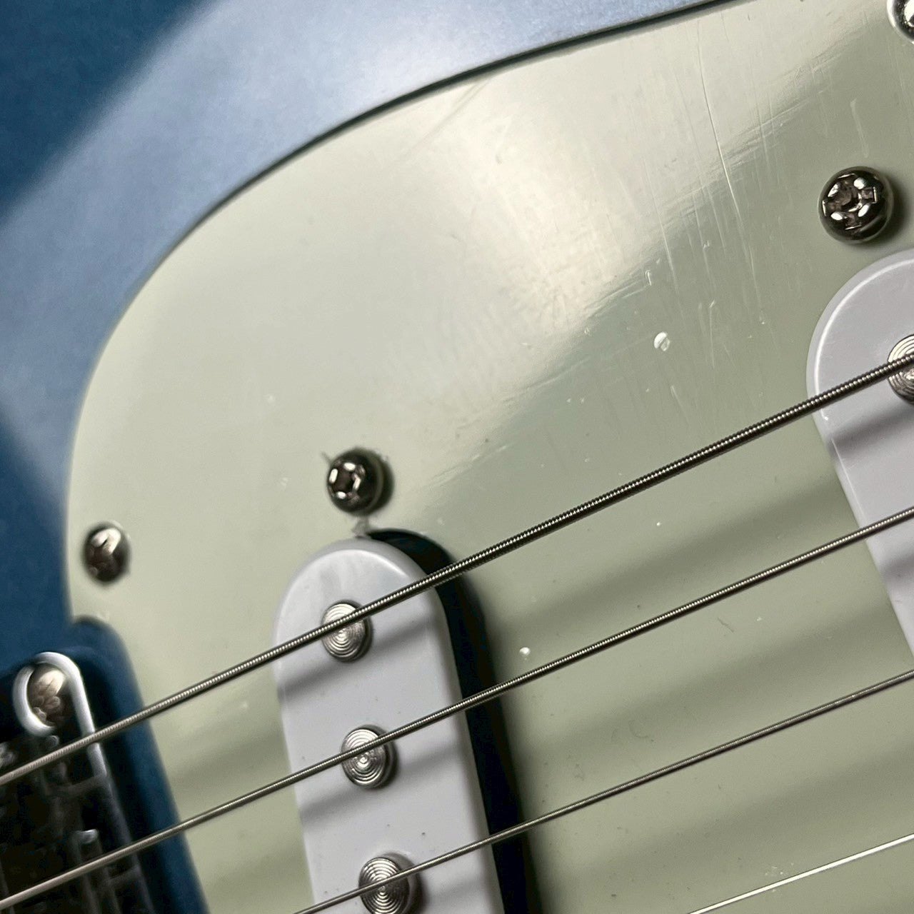 Ibanez AZES31