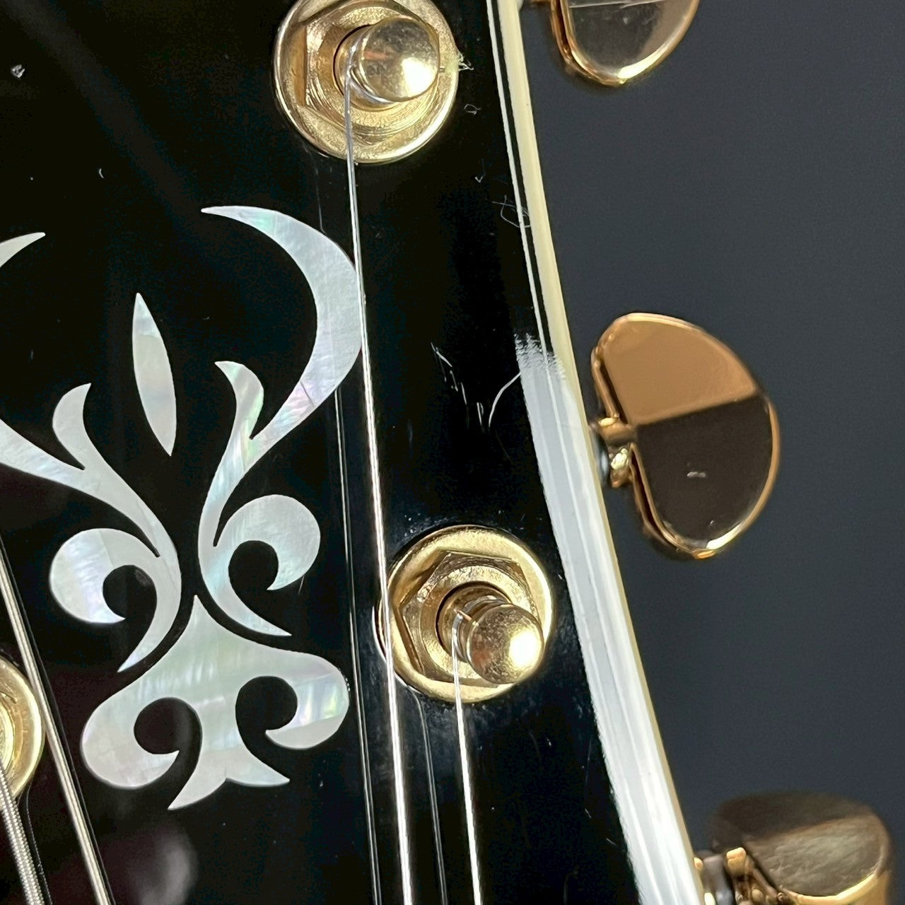 Ibanez AR420