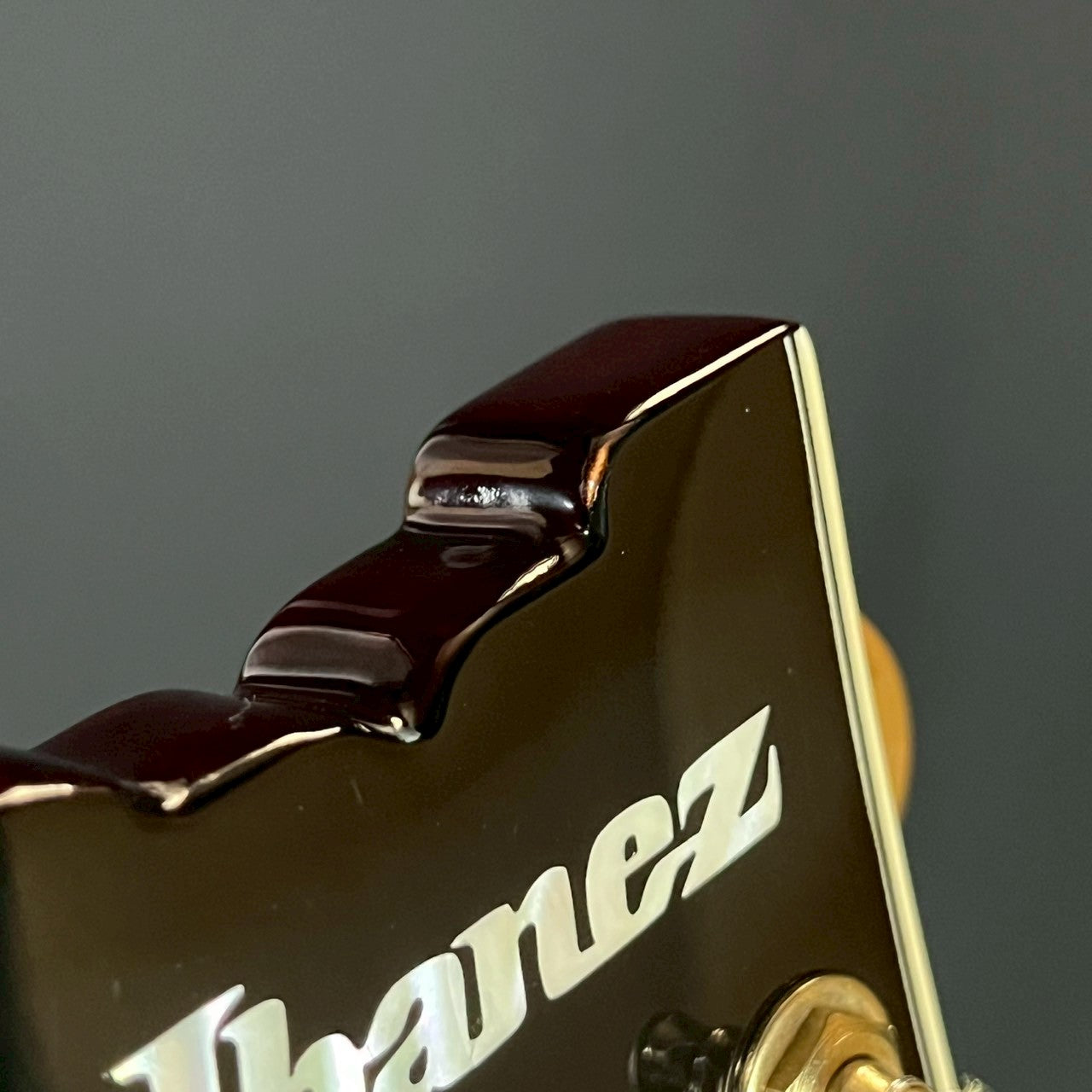 Ibanez AR420
