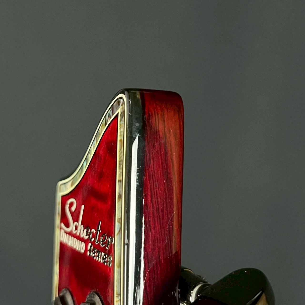 Schecter Diamond Series Hellraiser