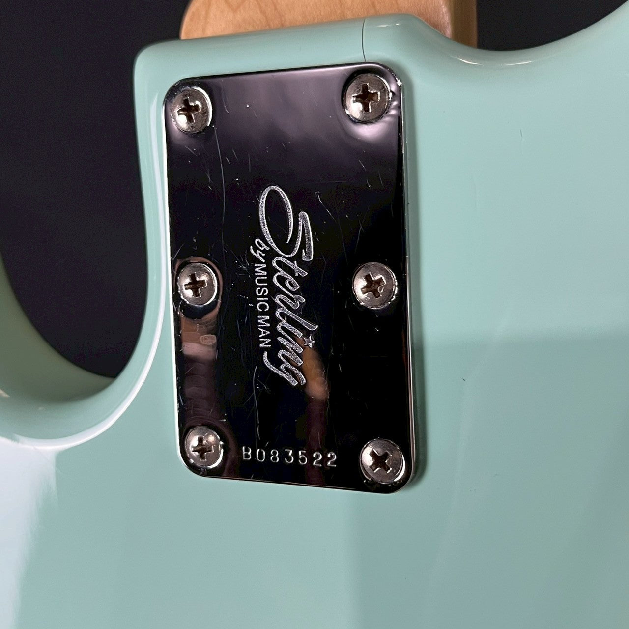 Sterling SUB Series String Ray 4