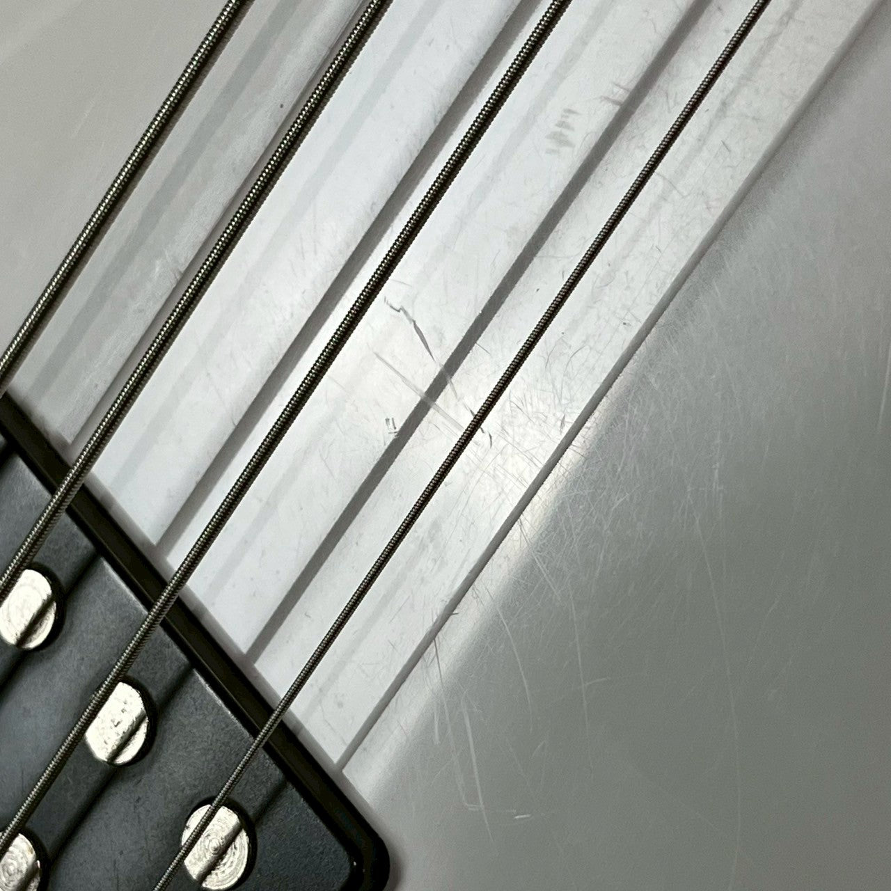 Sterling SUB Series String Ray 4