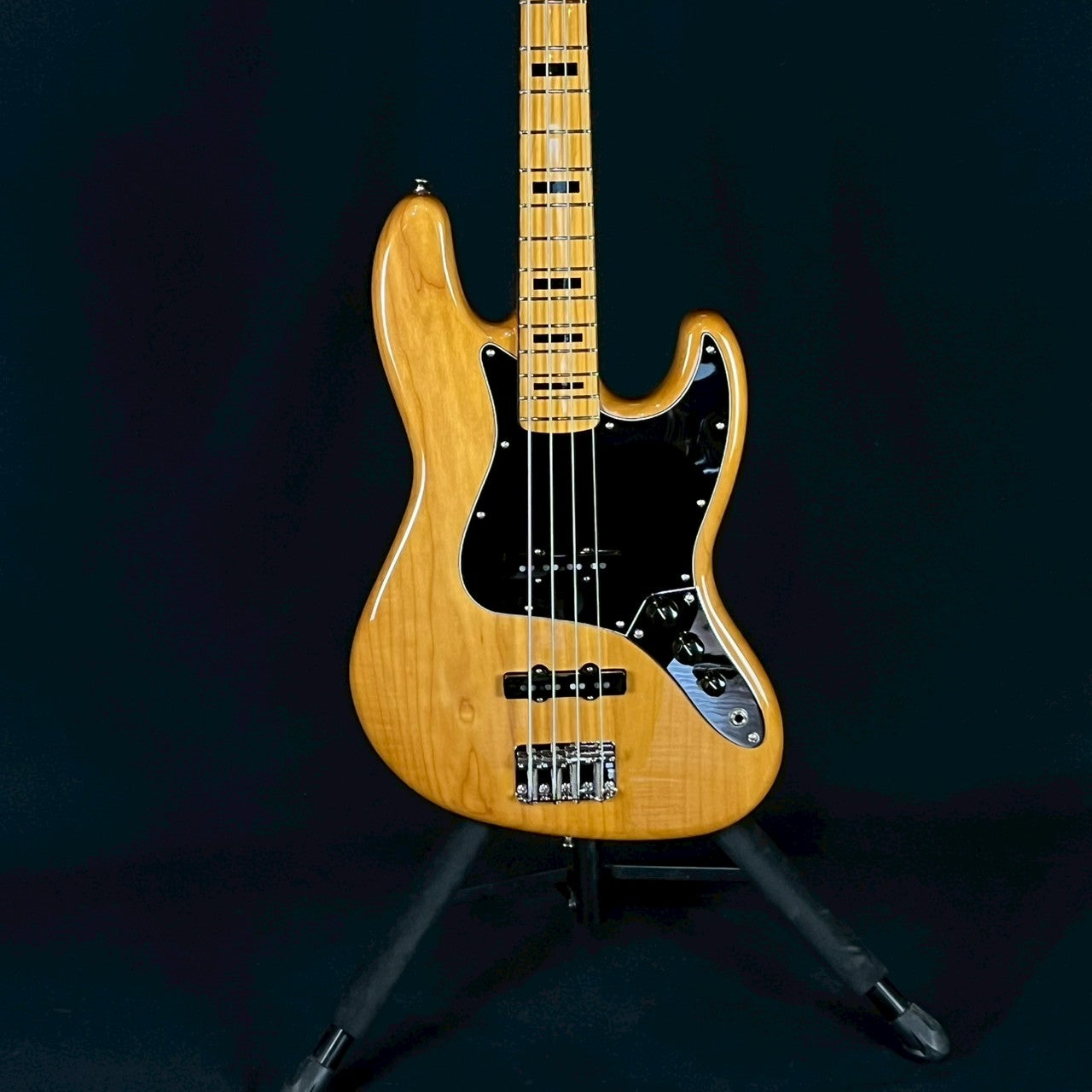 Squier Classic Vibe 70s Jazz Bass