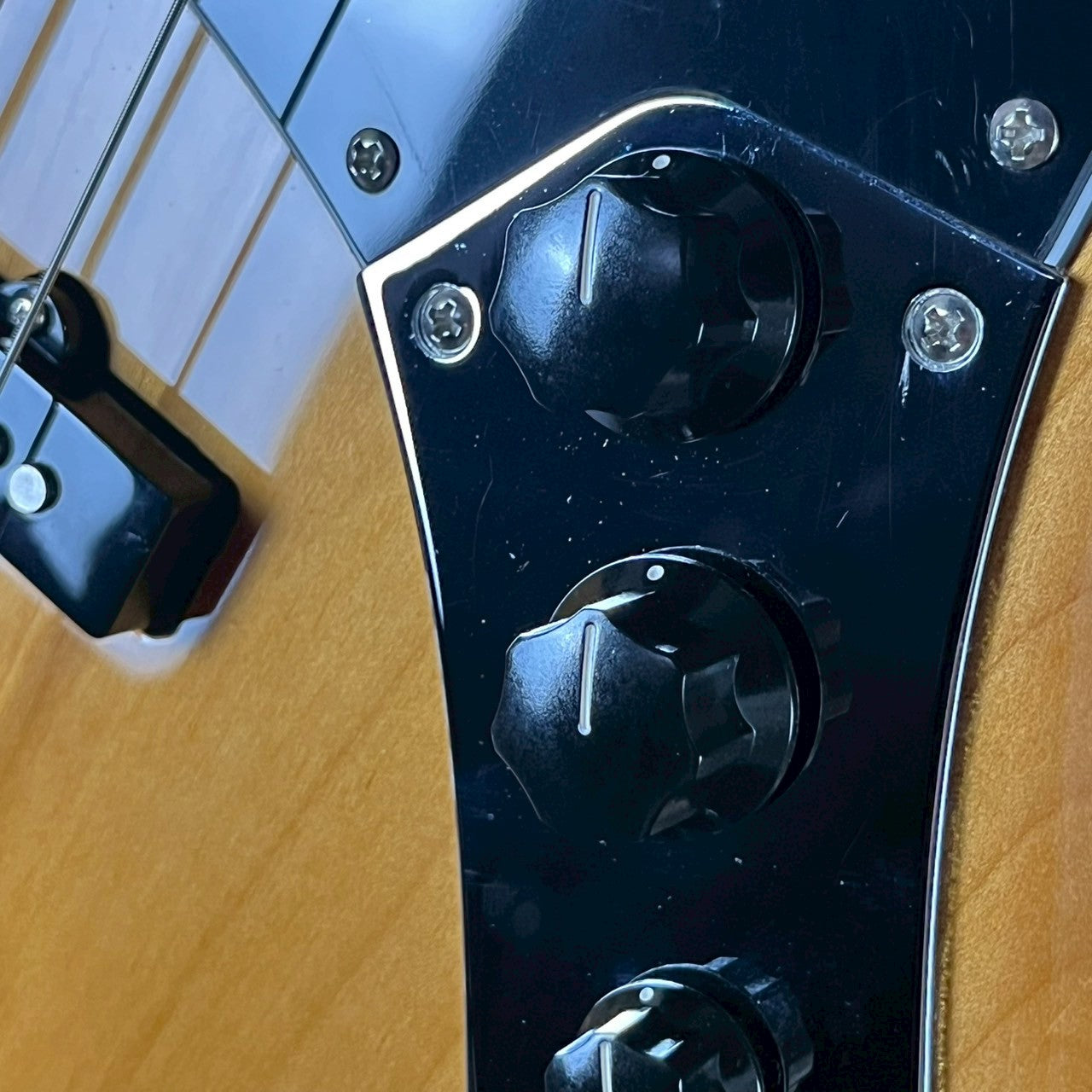 Squier Classic Vibe 70s Jazz Bass