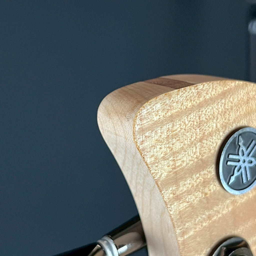 YAMAHA TRBX604FM Bass