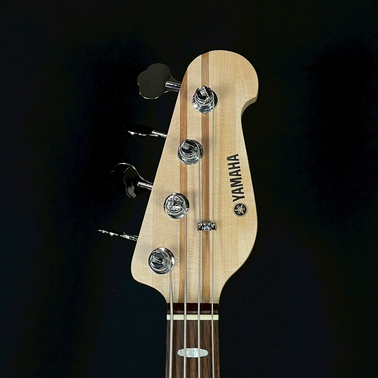 YAMAHA BB424 Bass