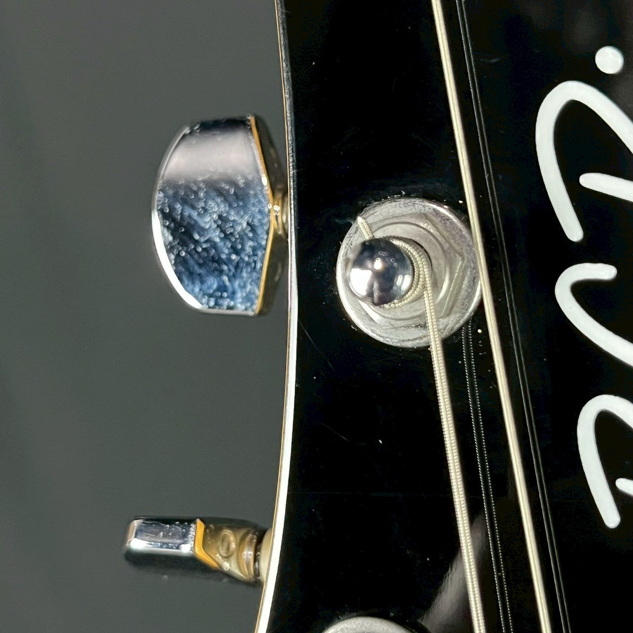 B.C. Rich Mockingbird Evil Edge