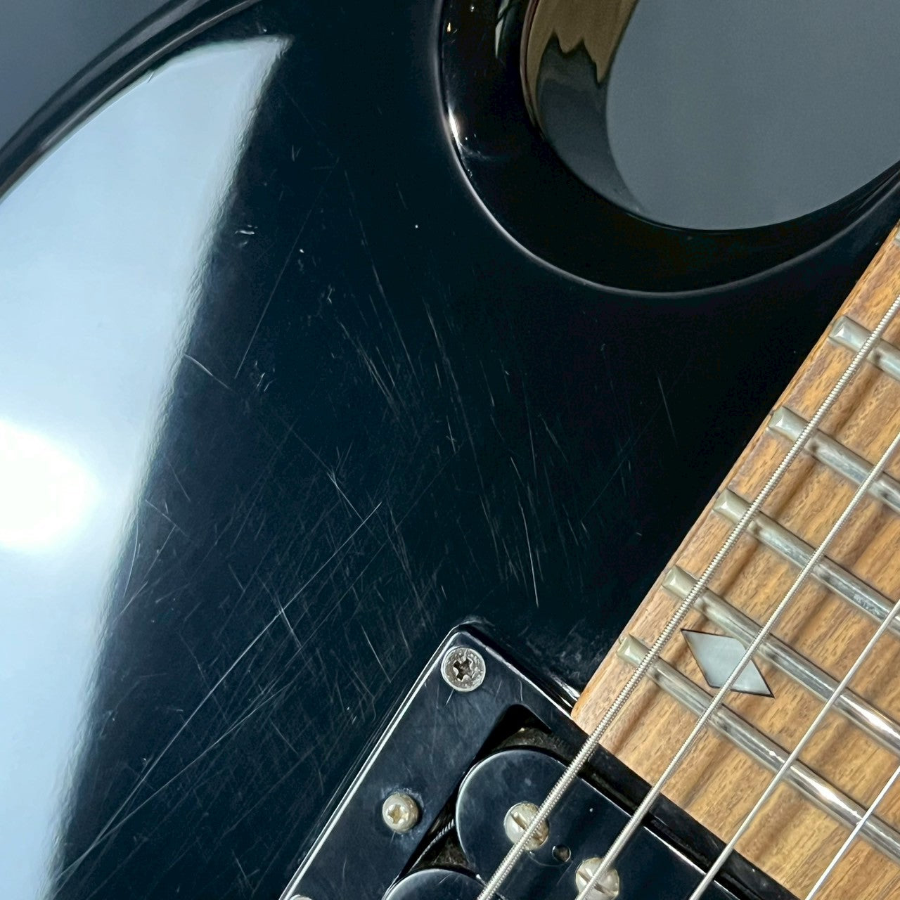 B.C. Rich Mockingbird Evil Edge