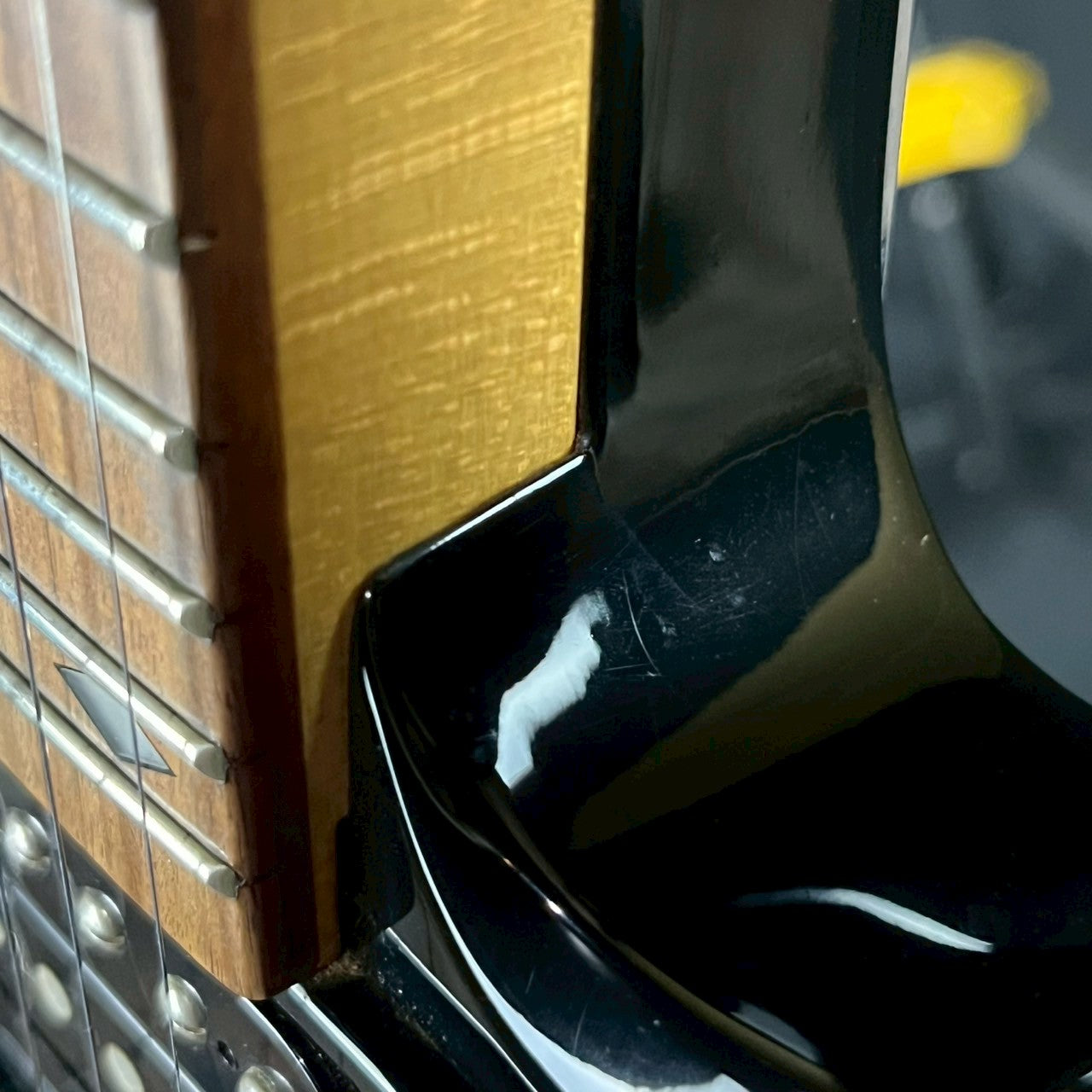B.C. Rich Mockingbird Evil Edge