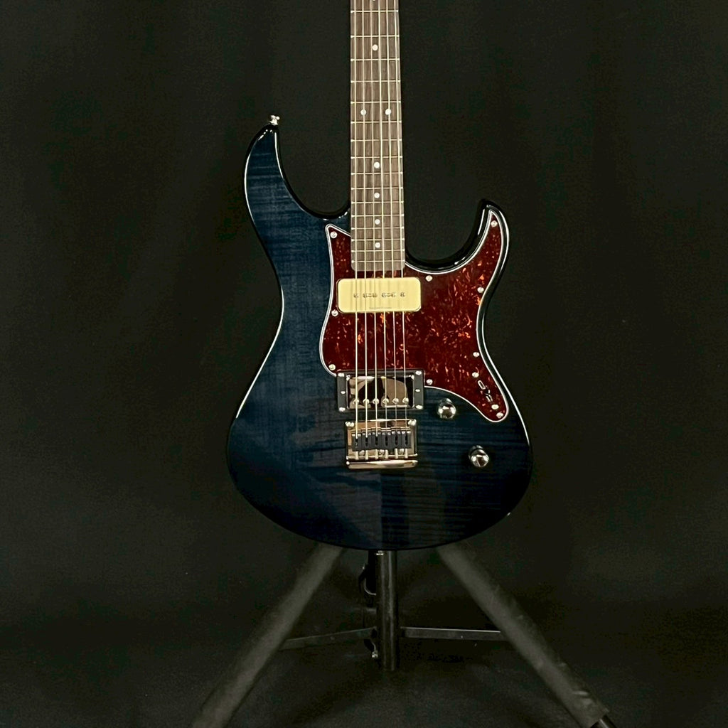 YAMAHA PAC611HFM