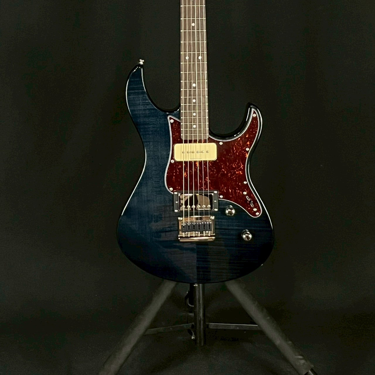 YAMAHA PAC611HFM
