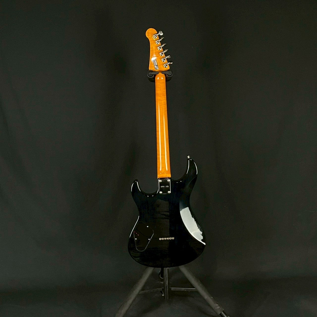 YAMAHA PAC611HFM