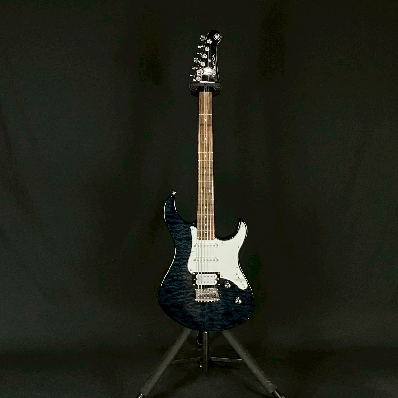 YAMAHA PAC212VQM