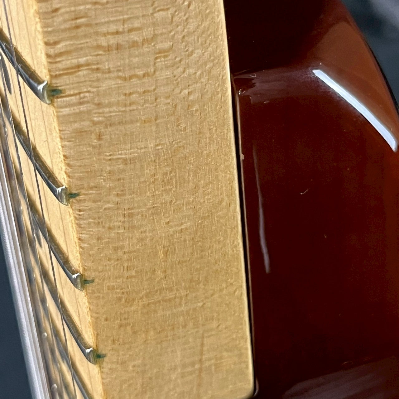 Fender American Deluxe Ash Stratocaster 2011