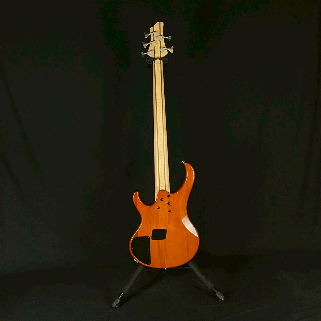 Ibanez BTB405QM Bass