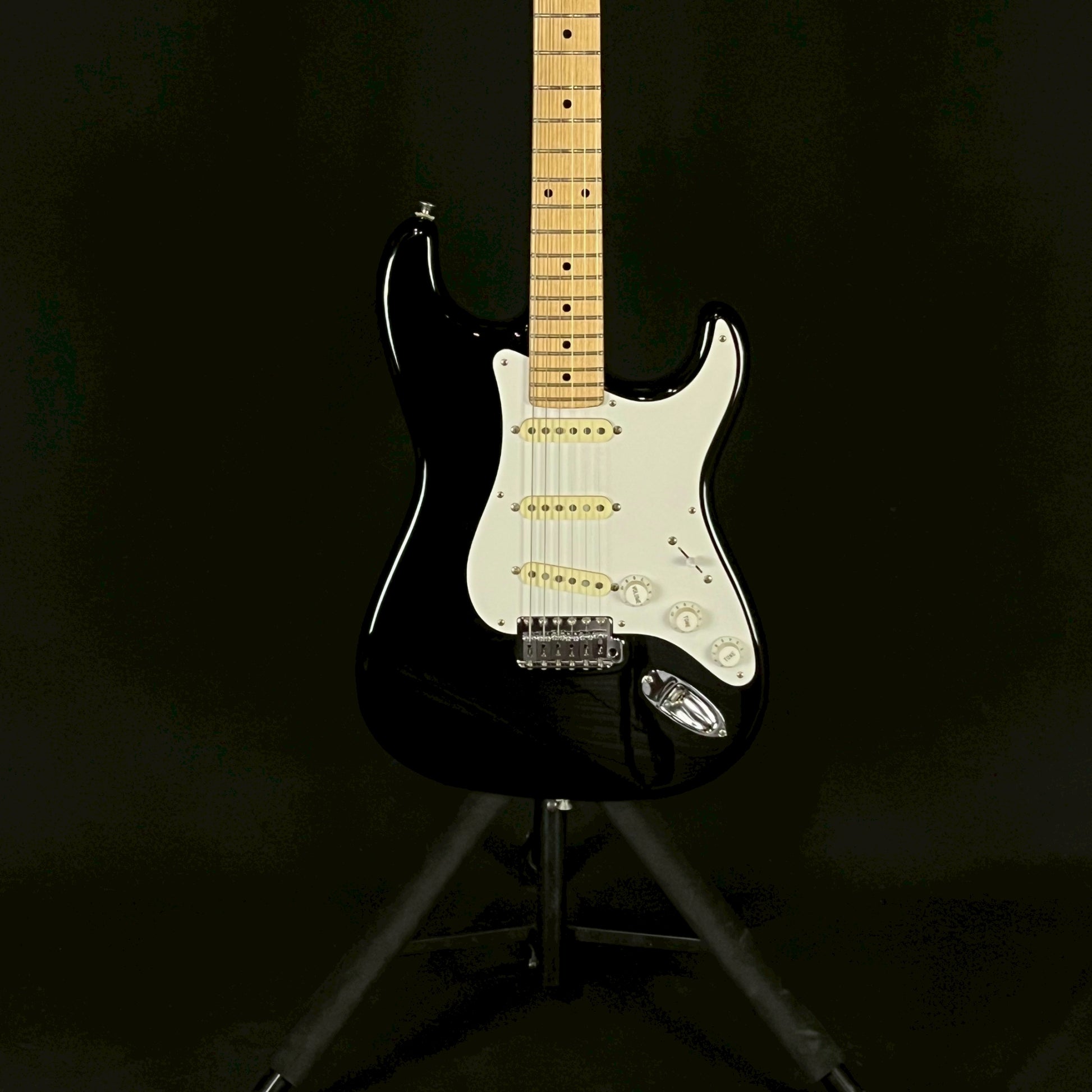 FGN Japan J-Standard Stratocaster